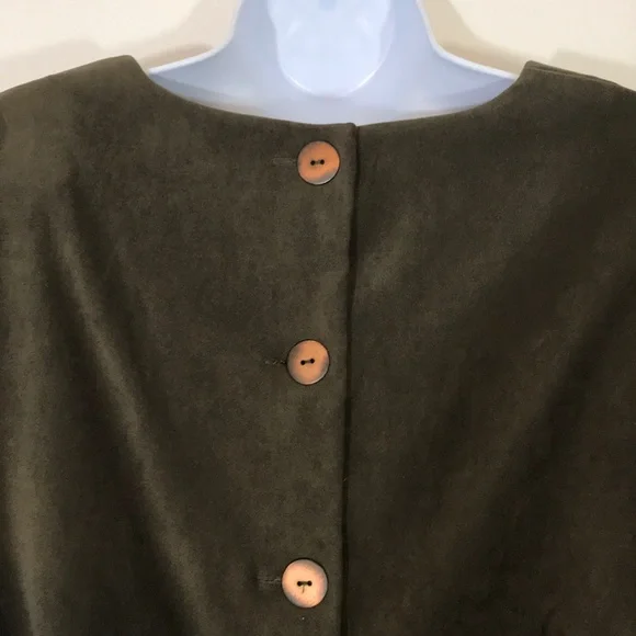 Maggy London. Ladies Size 12. Top - Picture 6 of 7